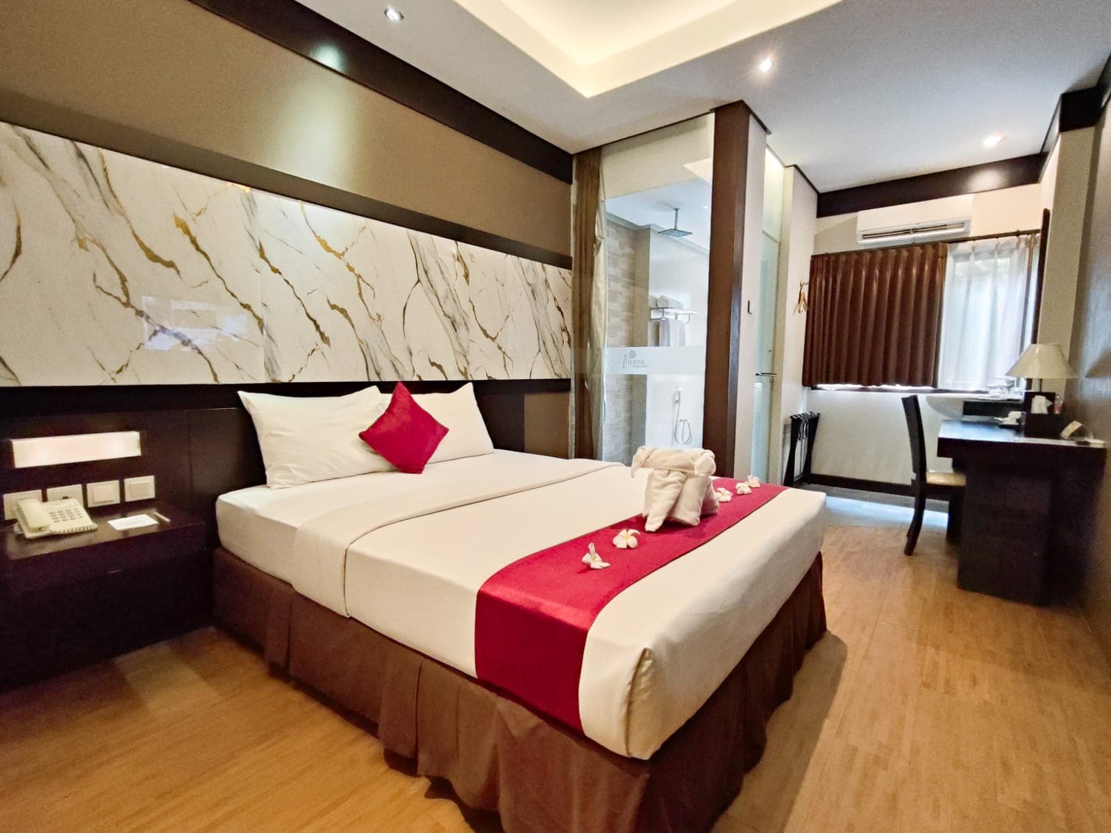 Deluxe Room dengan king bed